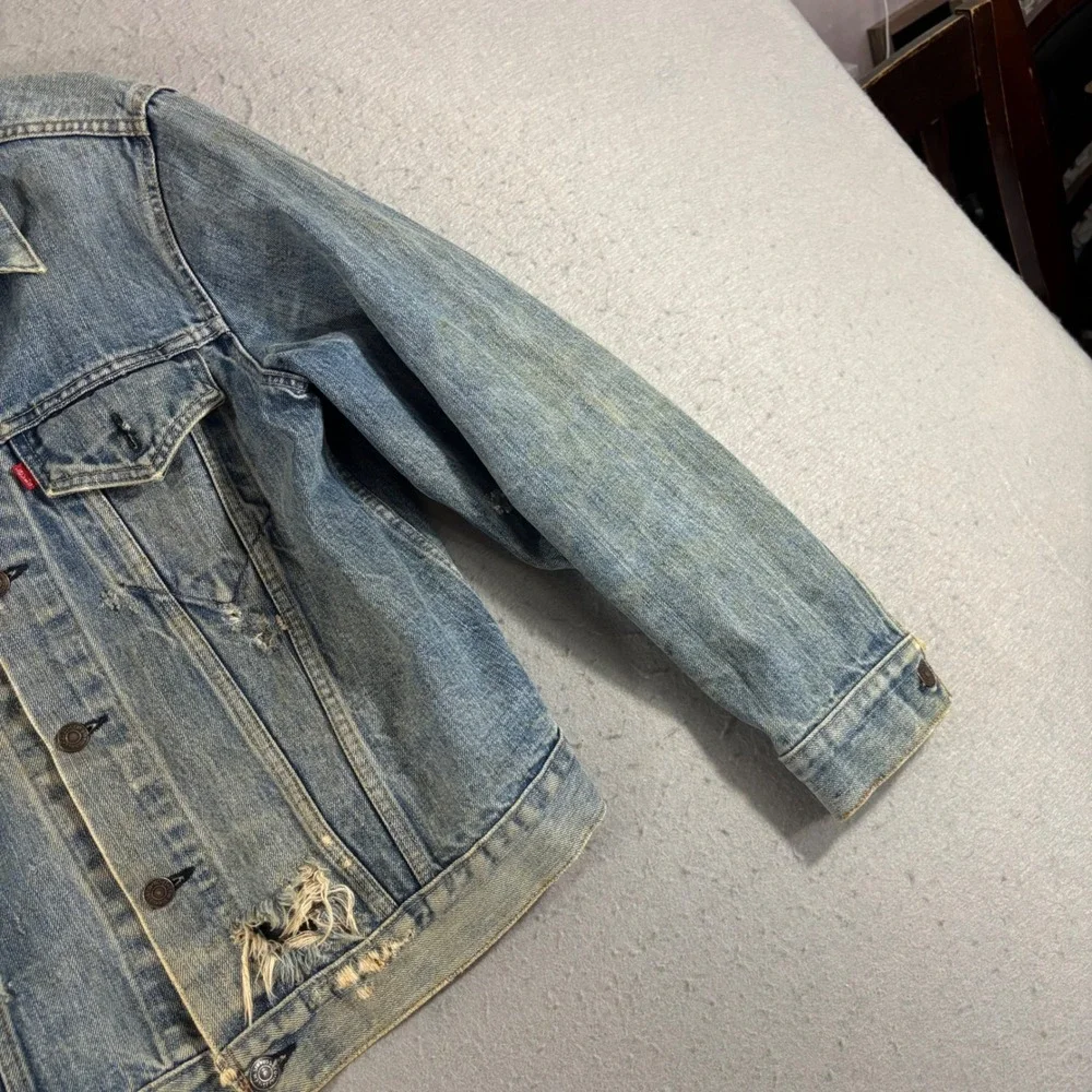 Vintage Levis 70505 0217 Denim Trucker Jacket Medium Wash Distressed 1970s 1980s - Picture 4 of 16